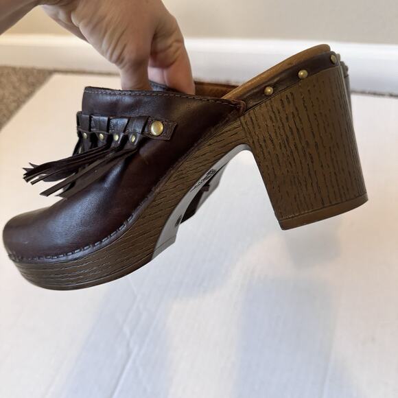 Dansko Shoes Womens Size 40 Leather Clogs Block Heel Stud Fringe Mule Retro - Picture 4 of 11